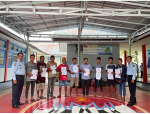 Sembilan WBP Lapas Kelas IIB Waikabubak Terima Program Asimilasi di Rumah