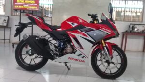 1 Unit Sepeda Motor Diserahkan PT MPM untuk Dukung Operasional BLK Don Bosco