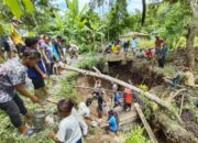 Warga Sambi Swadaya Bangun TPT di Lokasi Jalan Longsor
