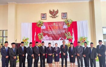 Lantik 12 Pimpinan OPD Bupati SBD Ingatkan Integritas dan Profesionalisme dalam Melaksanakan Tugas